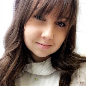 Meet your Posher, Mikayla